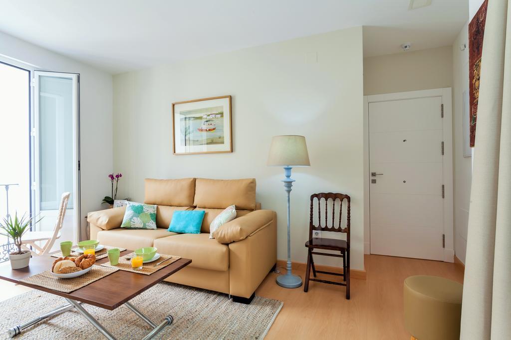 Hostly Acetres 1b-2b Center-fibre-conmunal Terrace-parking Optional * Seville