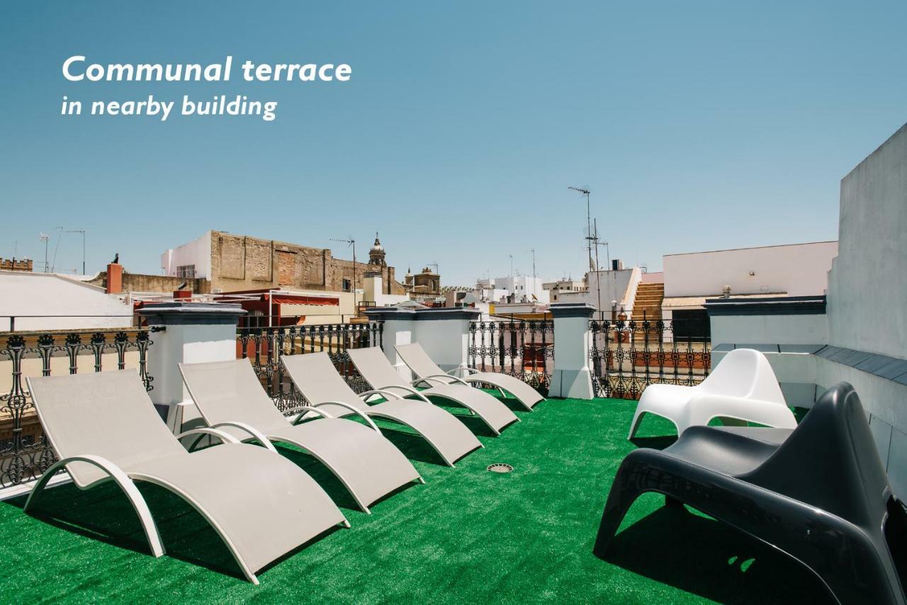 Hostly Acetres 1b-2b Center-fibre-conmunal Terrace-parking Optional Appartement